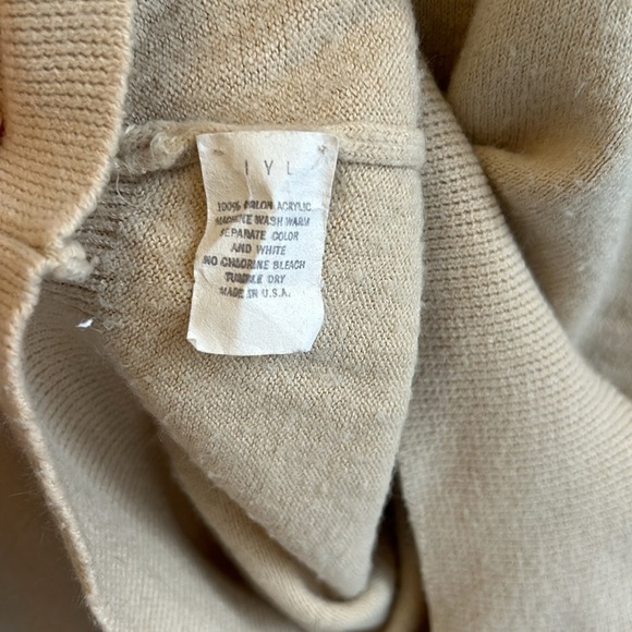 Vintage Men’s Pickering Elmridge Golf Tan Deep V Neck Long Sleeve Sweater Large - Picture 7 of 9